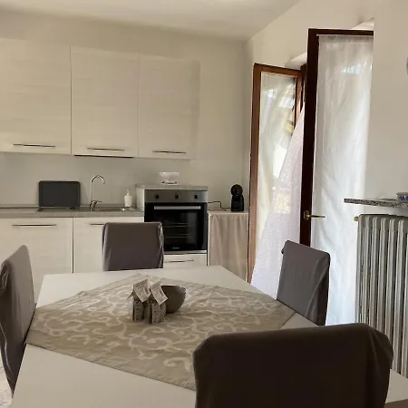 Casa Dolce Casa - Giuseppe House Σπίτι διακοπών Πεσκιέρα ντελ Γκάρντα